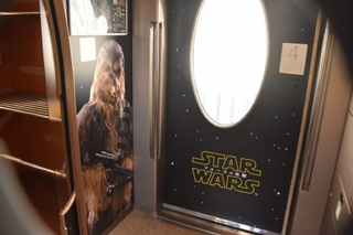 Illustration for article titled All Aboard Japan's Star Wars: The Force Awakens Train
